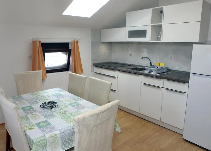 Dolphin Apartma Izola